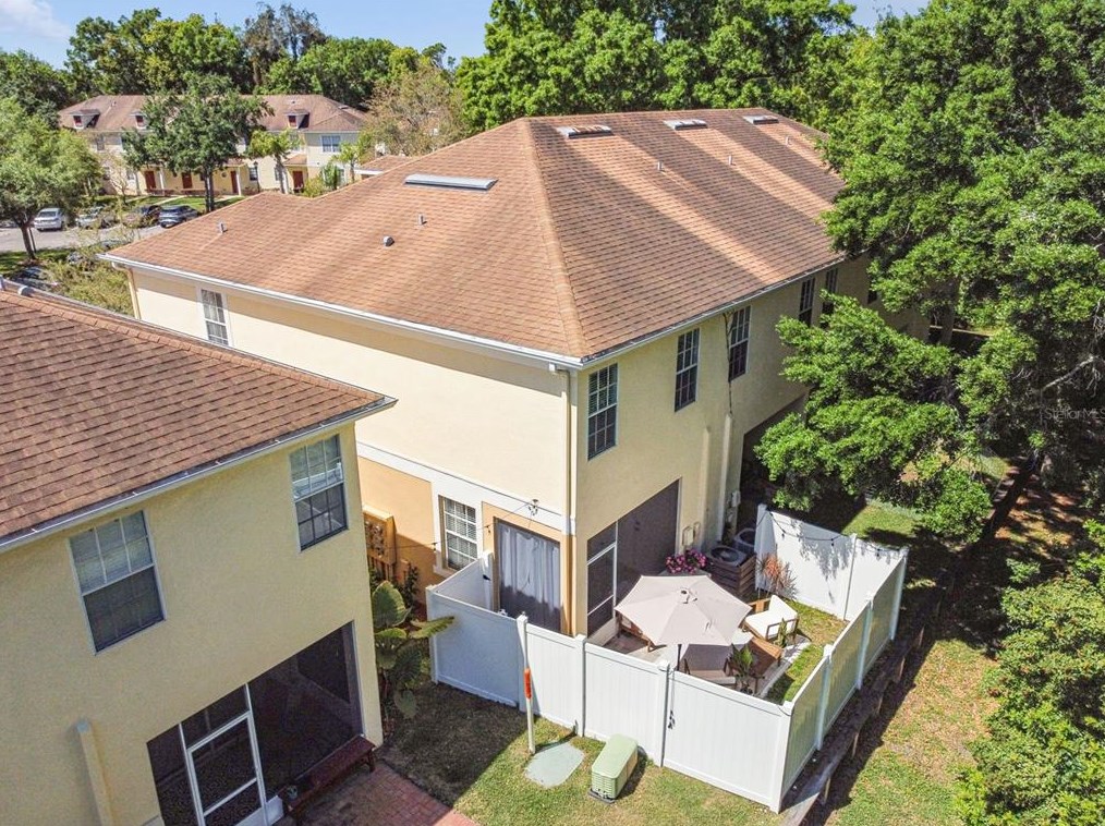 2045 Fiesta Ridge Ct, Tampa FL  33604-7702 exterior