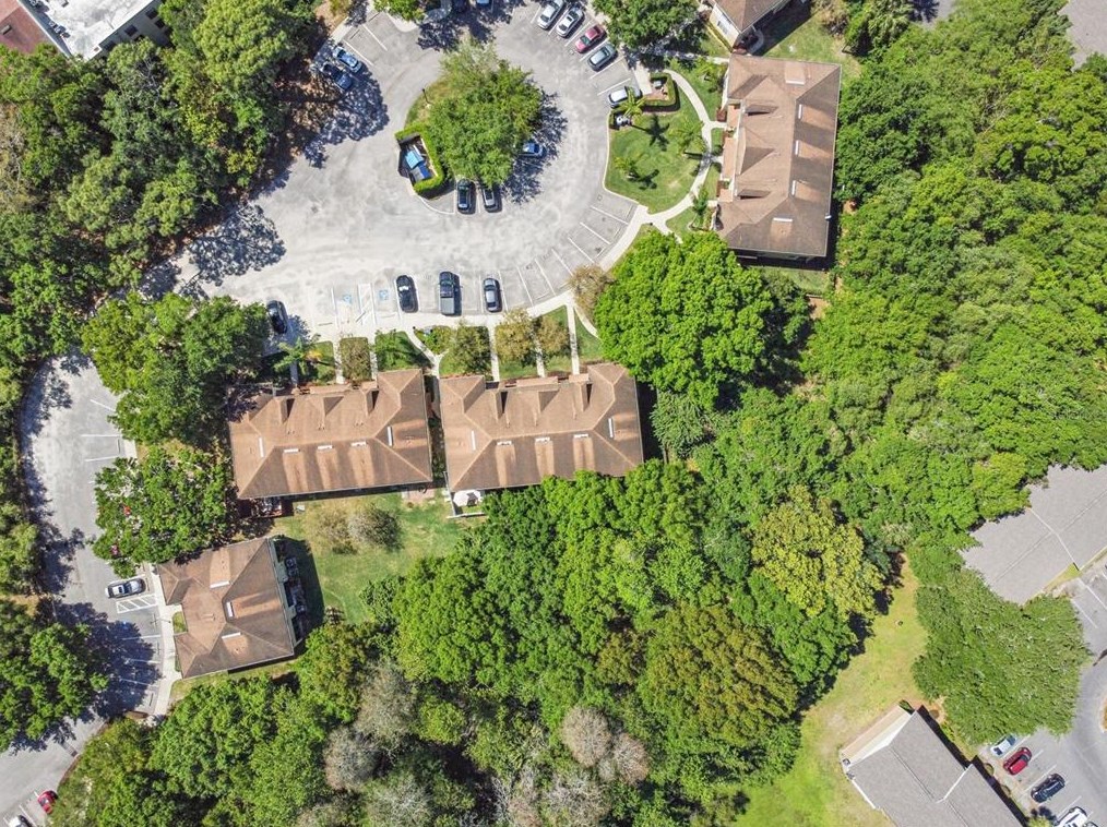 2045 Fiesta Ridge Ct, Tampa FL  33604-7702 exterior