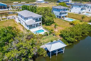 548 Estuary Shr Ln, Apollo Beach, FL 33572 - Photo 3