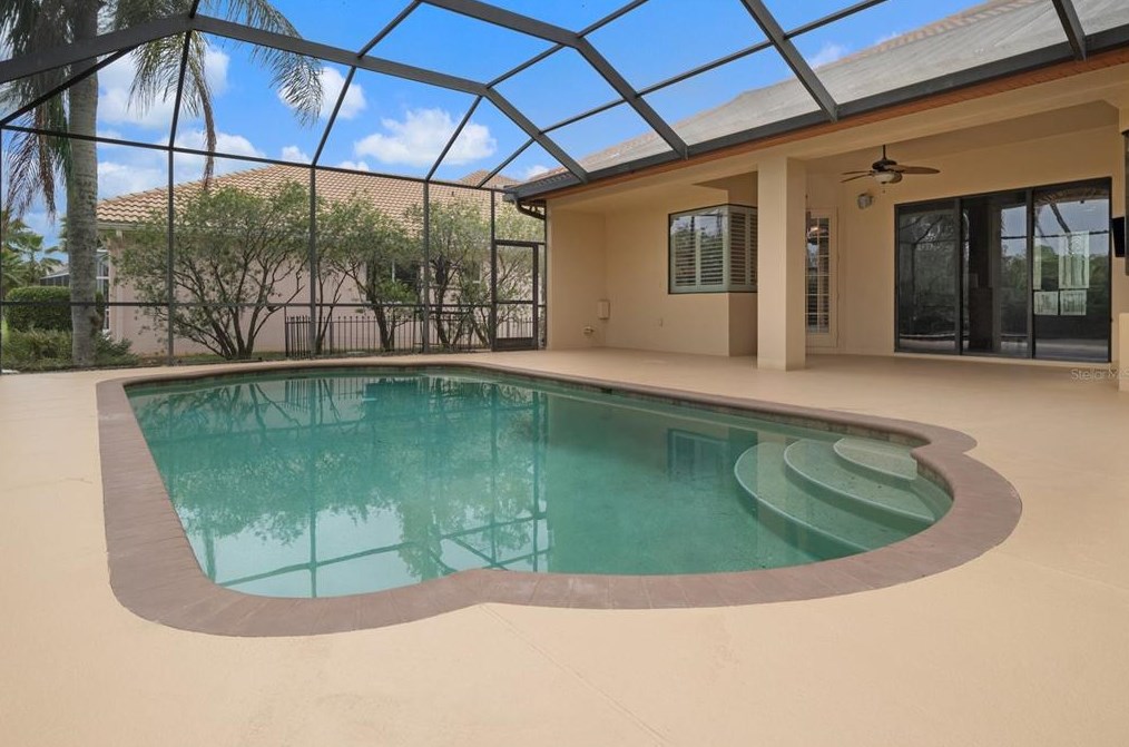 12748 Grand Traverse Dr, Dade City FL 33525-8251 exterior