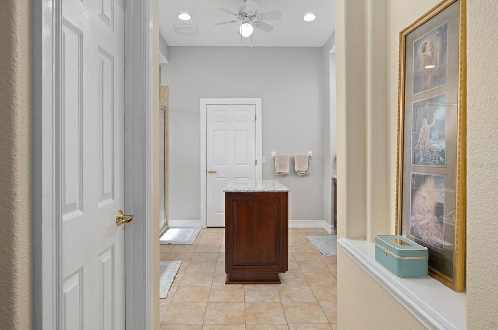 12748 Grand Traverse Dr, Dade City FL 33525-8251 exterior