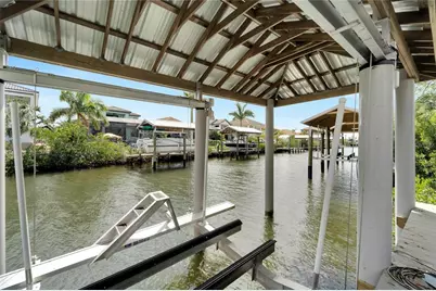 534 Estuary Shore Lane, Apollo Beach, FL 33572 - Photo 3