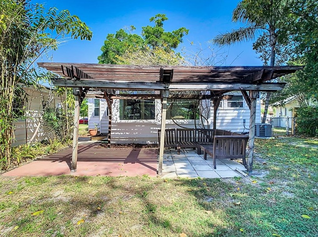 1434 Norfolk Ave, Winter Park FL  32789-5517 exterior