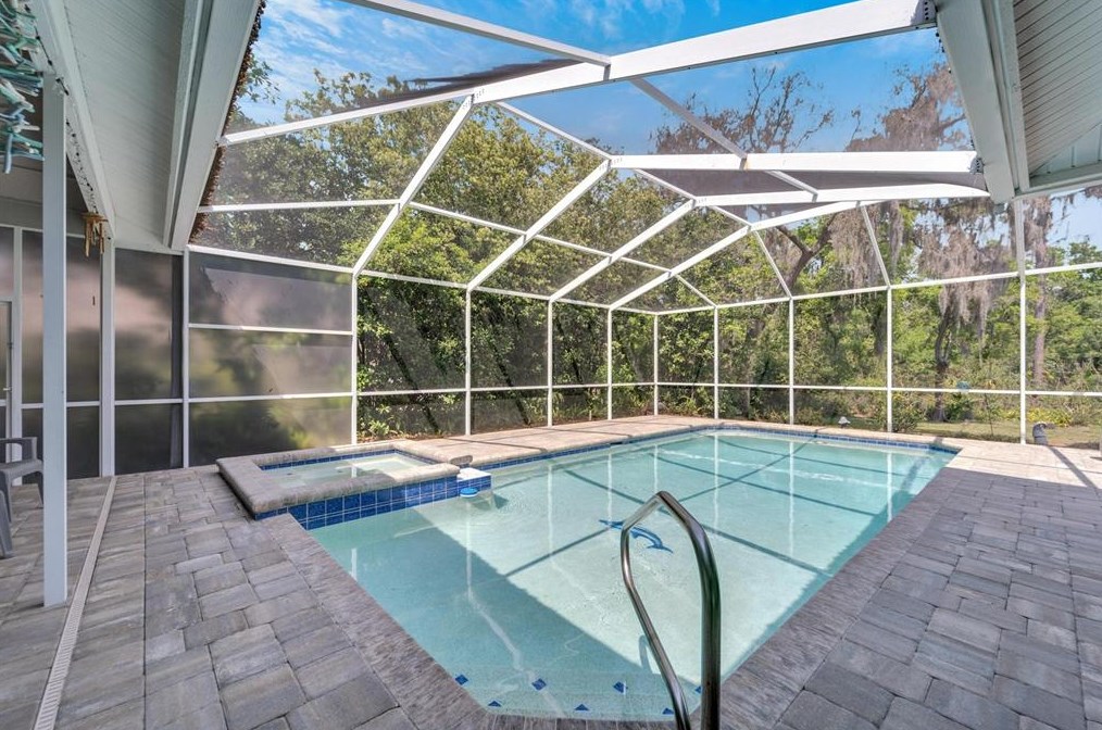 2706 Barret Ave, Plant City FL  33566-9550 exterior