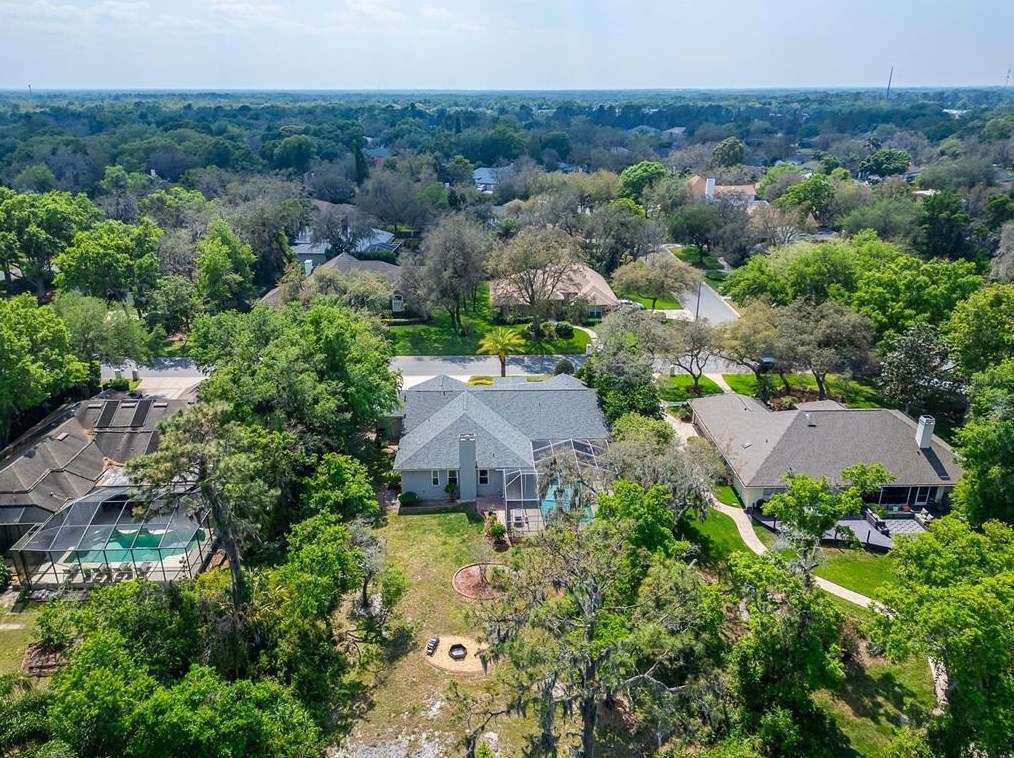 2706 Barret Ave, Plant City FL  33566-9550 exterior