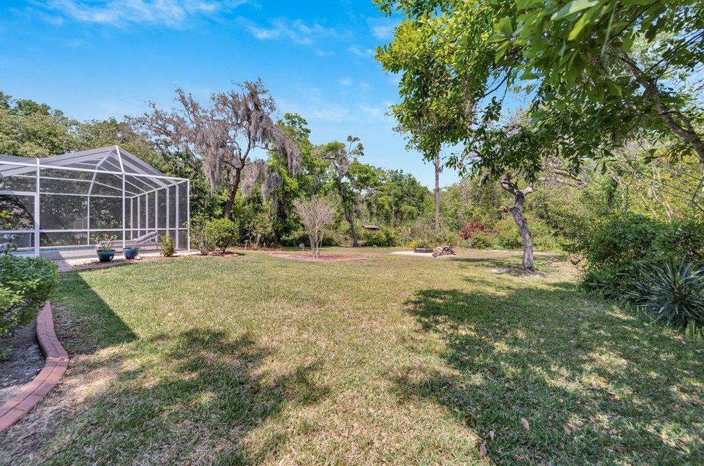 2706 Barret Ave, Plant City FL  33566-9550 exterior