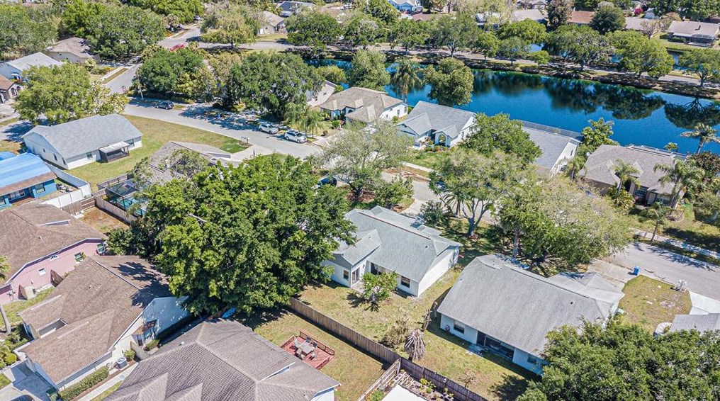 608 47th St, Bradenton FL  34208-5858 exterior