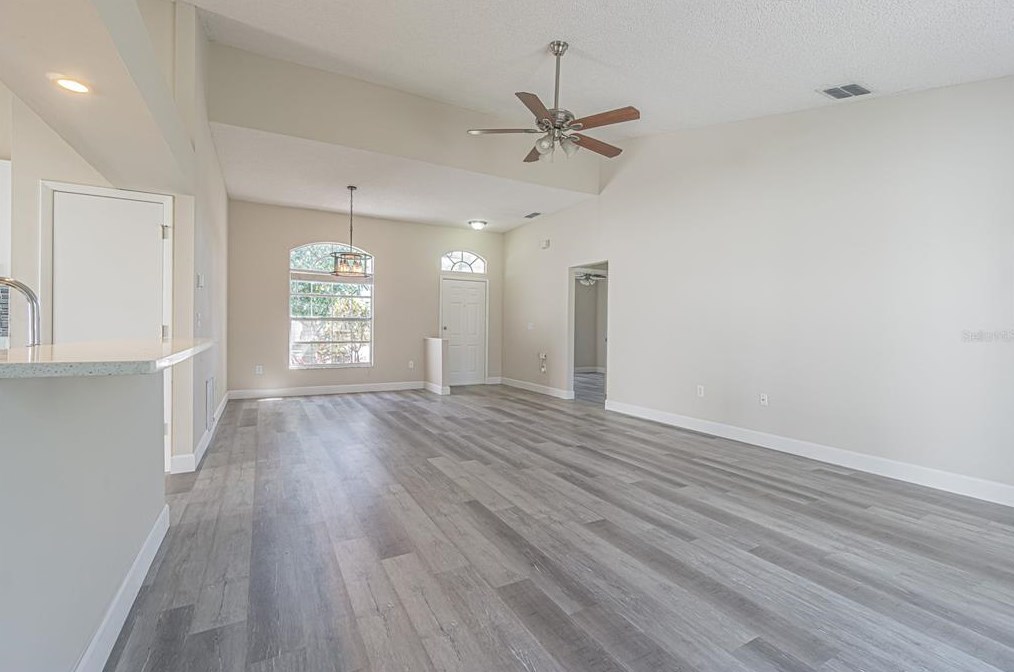 608 47th St, Bradenton FL  34208-5858 exterior