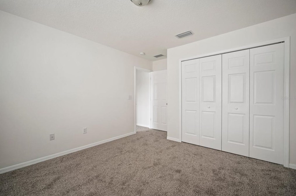 13004 Montrose Grove Ct, Riverview FL 33579-4090 exterior