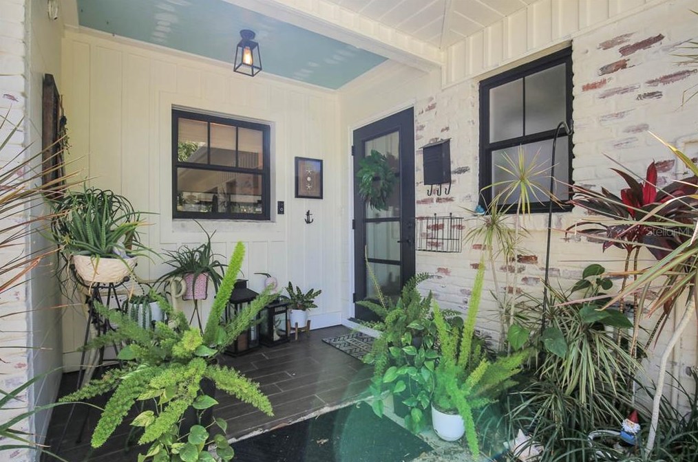 3916 El Prado Blvd, Tampa FL  33629-8615 exterior