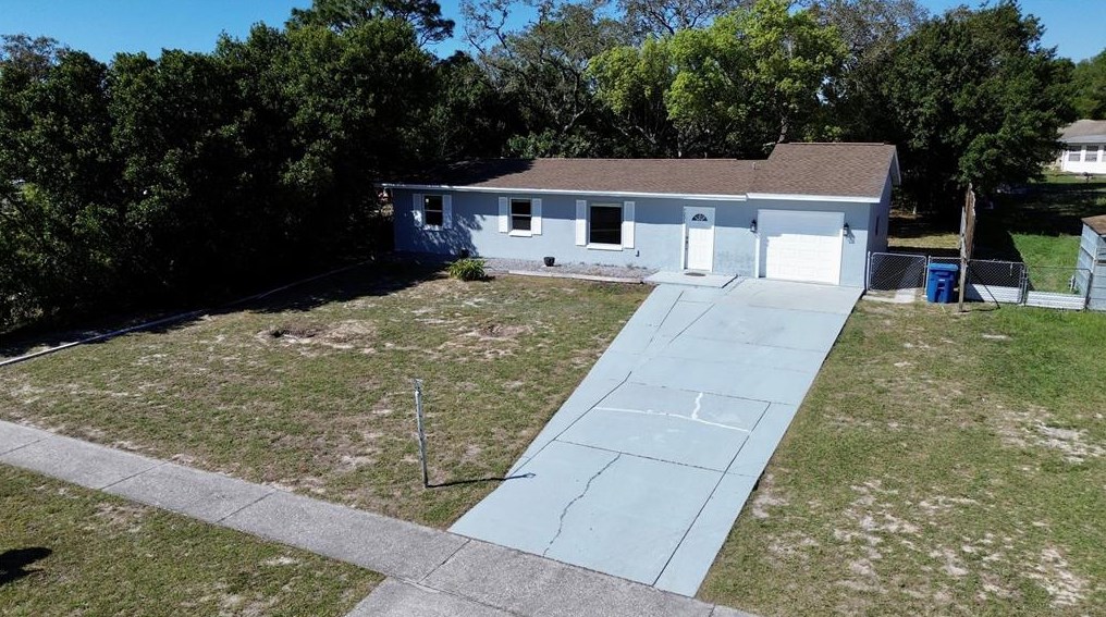 7231 Fair Oaks St, Brooksville FL  34606-5849 exterior