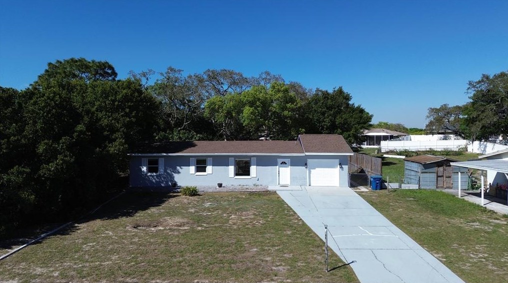7231 Fair Oaks St, Brooksville FL  34606-5849 exterior