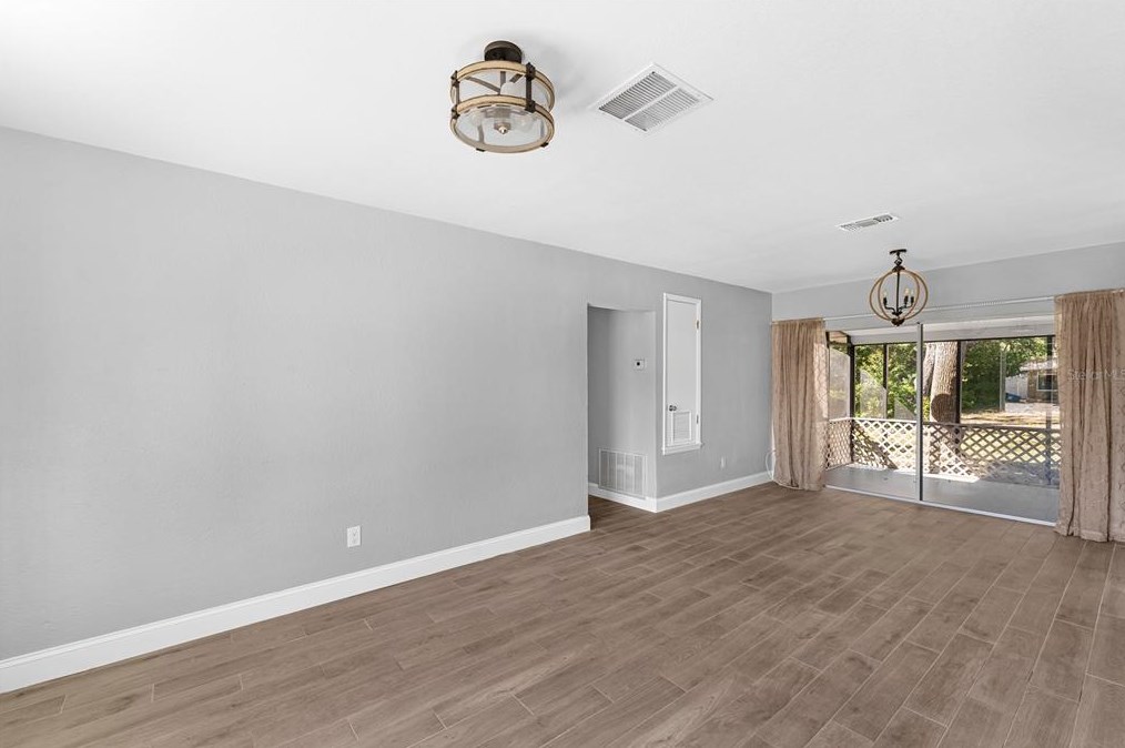 7231 Fair Oaks St, Brooksville FL  34606-5849 exterior