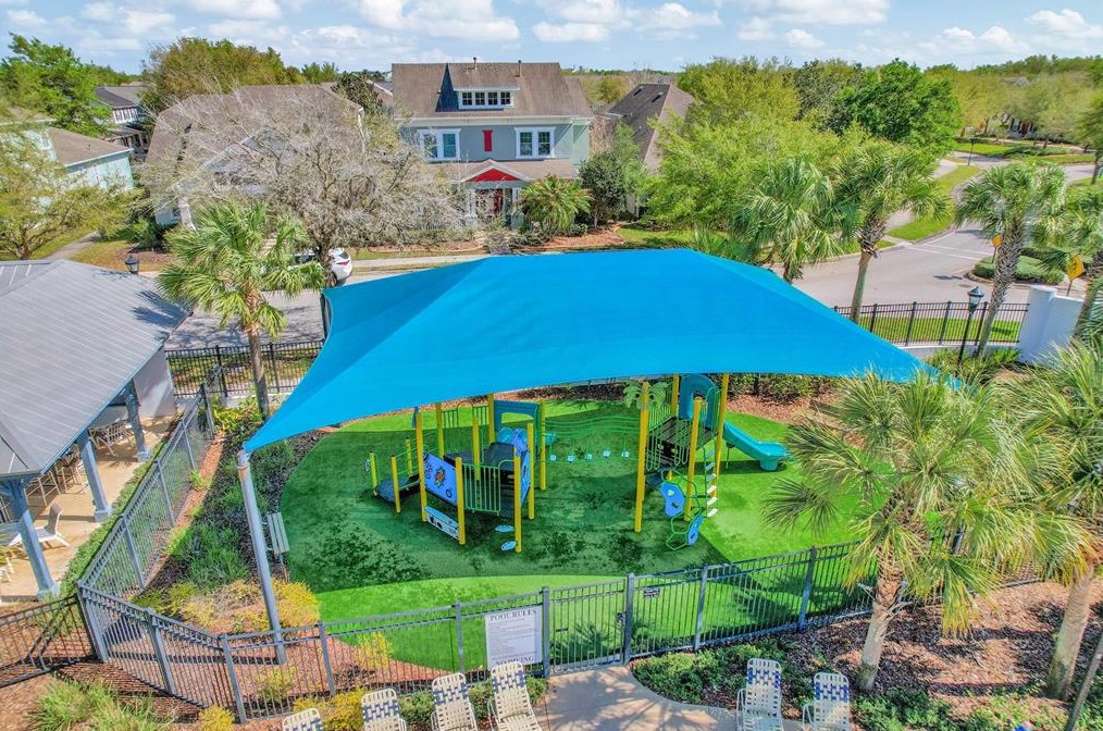 15757 Phoebepark Ave, Lithia FL  33547-1791 exterior