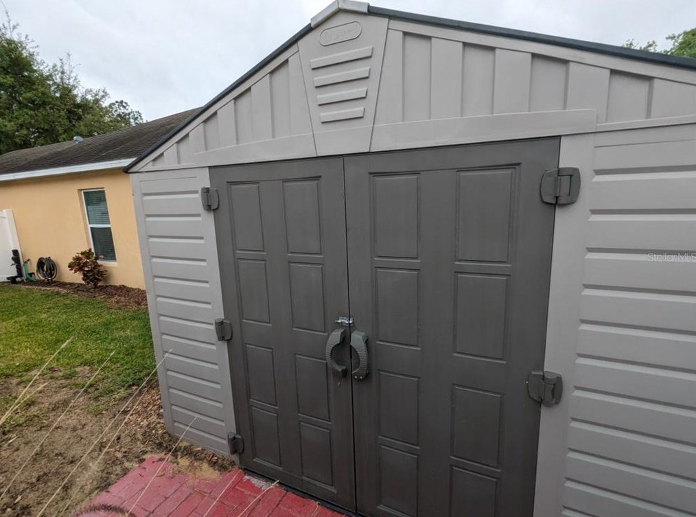 1011 Susan Dr, Lake Wales FL  33853-2757 exterior