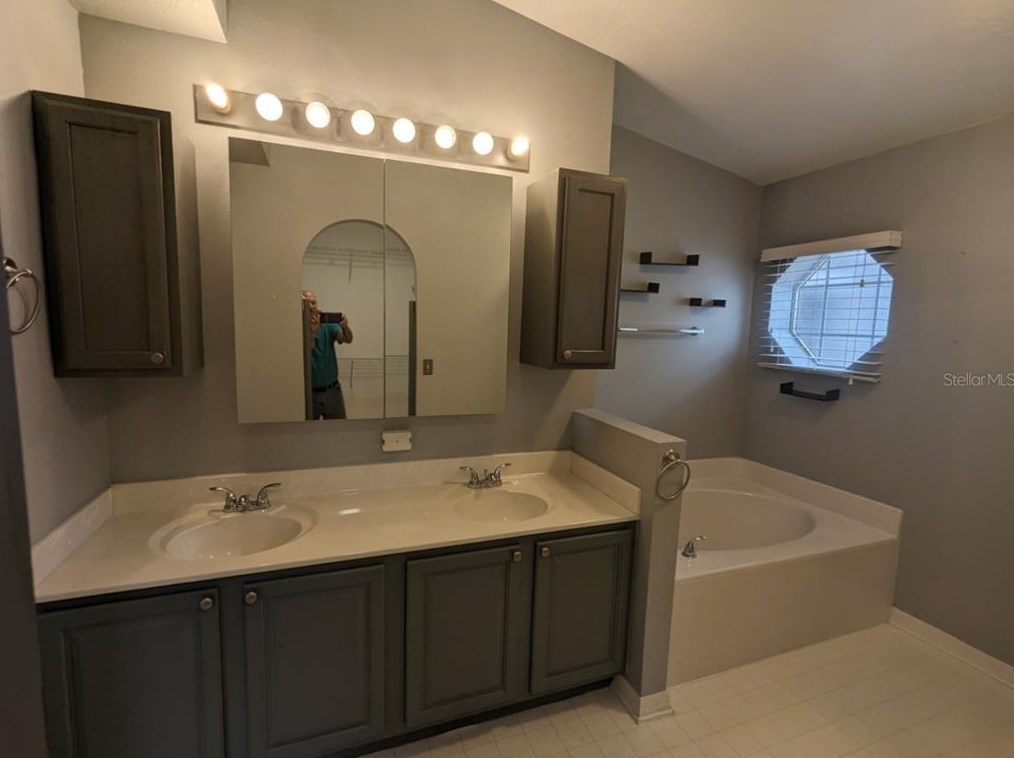 1011 Susan Dr, Lake Wales FL  33853-2757 exterior