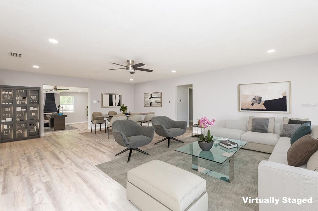 5476 Lk Le Clare Rd, Lutz FL  33558-8013 exterior