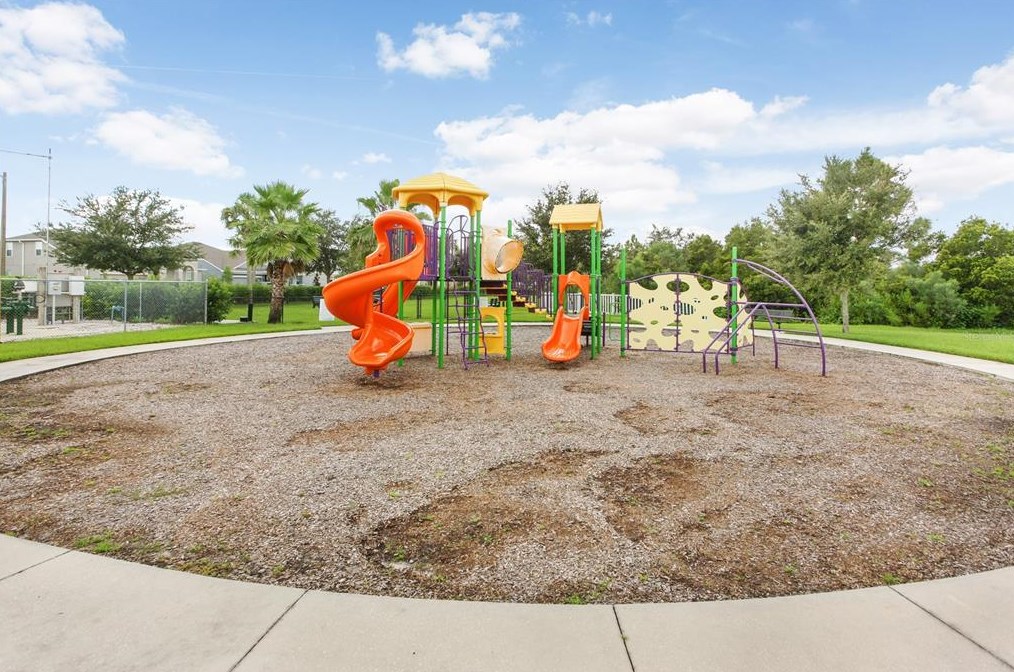 5143 Autumn Ridge Dr, Zephyrhills FL 33545-0032 exterior