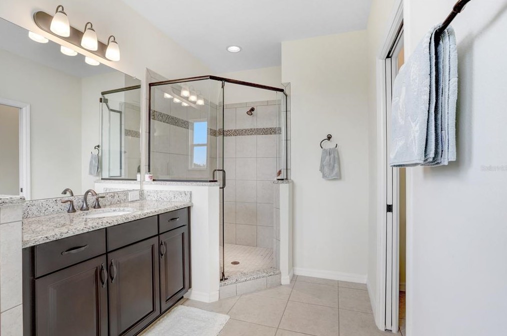 5143 Autumn Ridge Dr, Zephyrhills FL 33545-0032 exterior