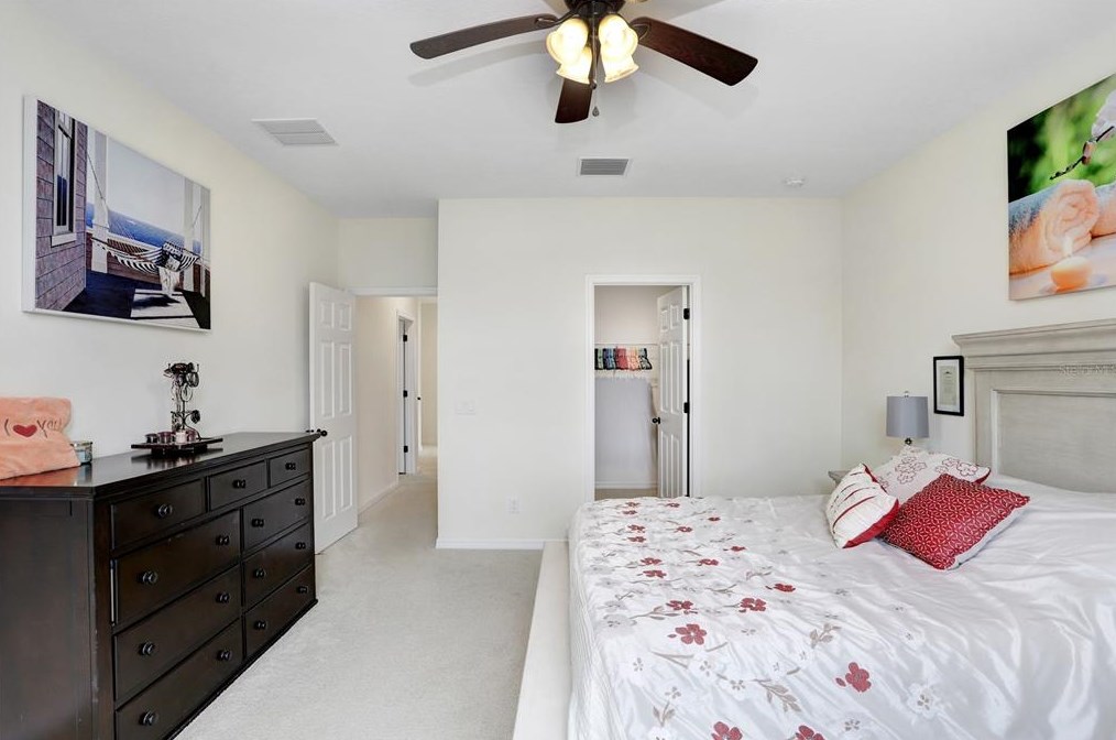 5143 Autumn Ridge Dr, Zephyrhills FL 33545-0032 exterior