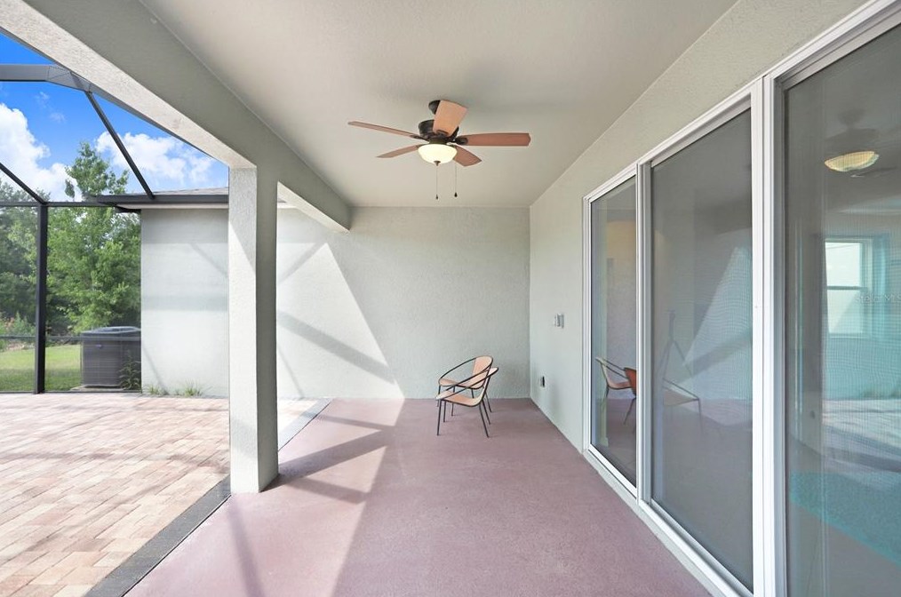 5143 Autumn Ridge Dr, Zephyrhills FL 33545-0032 exterior