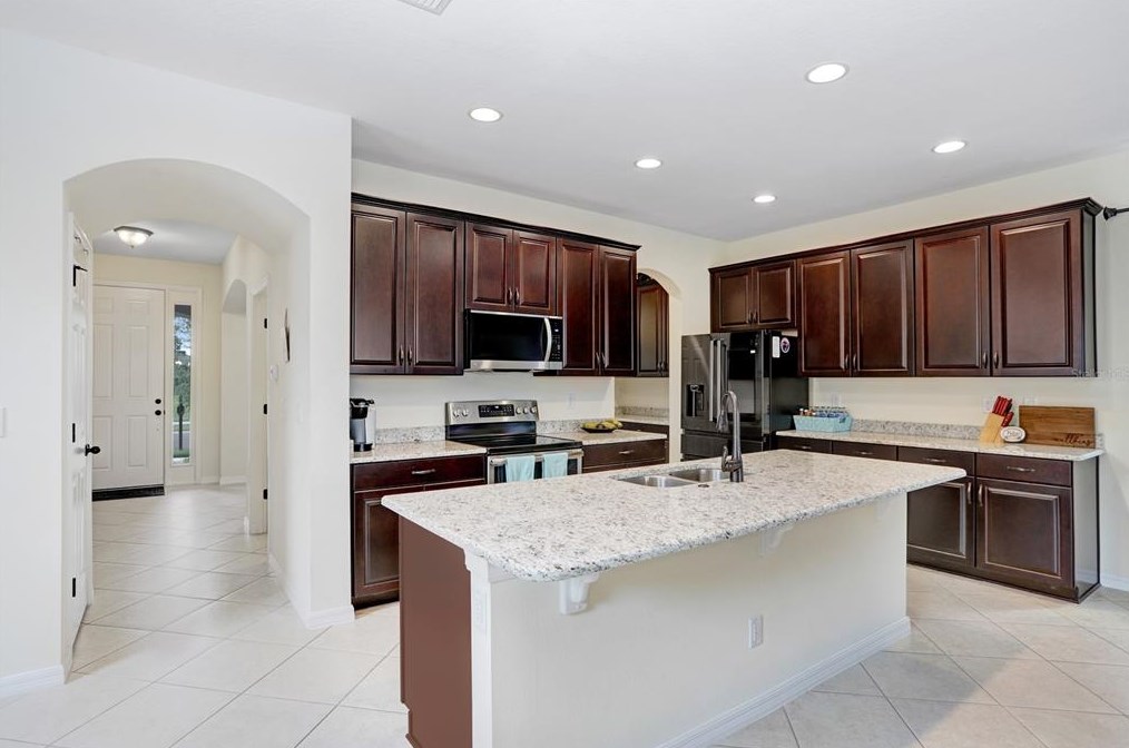 5143 Autumn Ridge Dr, Zephyrhills FL 33545-0032 exterior