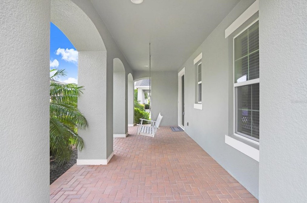 5143 Autumn Ridge Dr, Zephyrhills FL 33545-0032 exterior