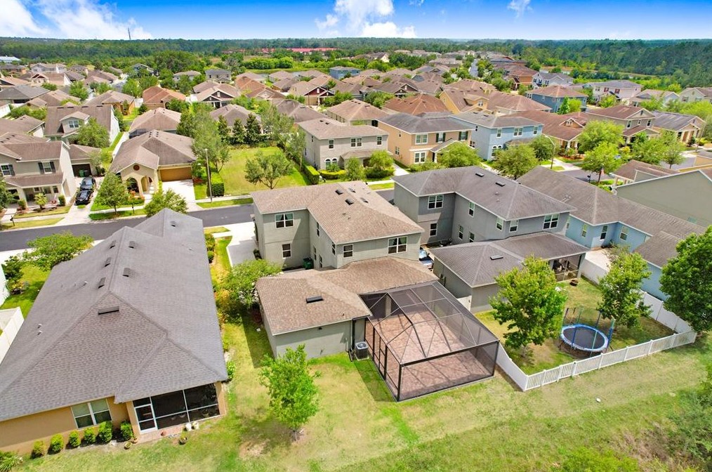 5143 Autumn Ridge Dr, Zephyrhills FL 33545-0032 exterior