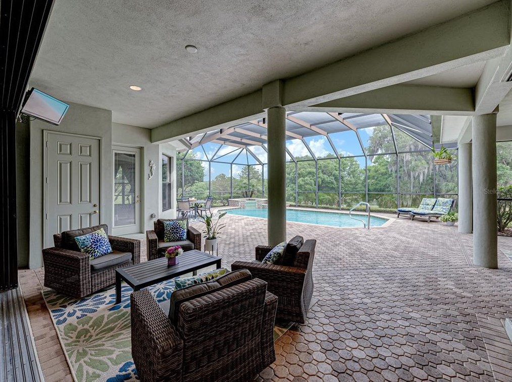 13551 Carnoustie Cir, Dade City FL 33525-2707 exterior