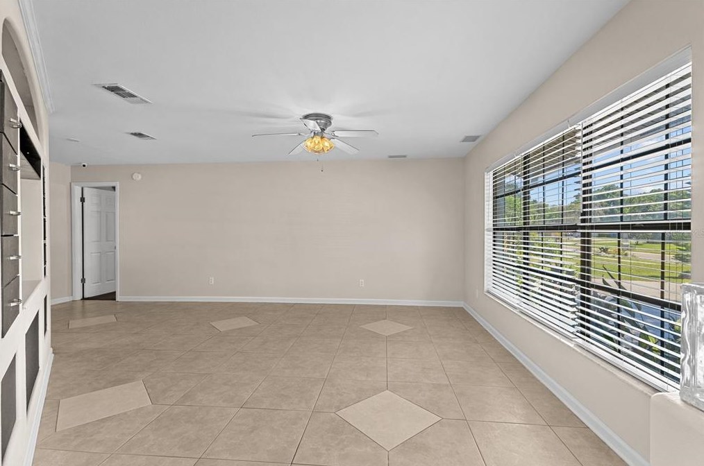 2206 Cornell Dr, Riverview FL  33578-4233 exterior