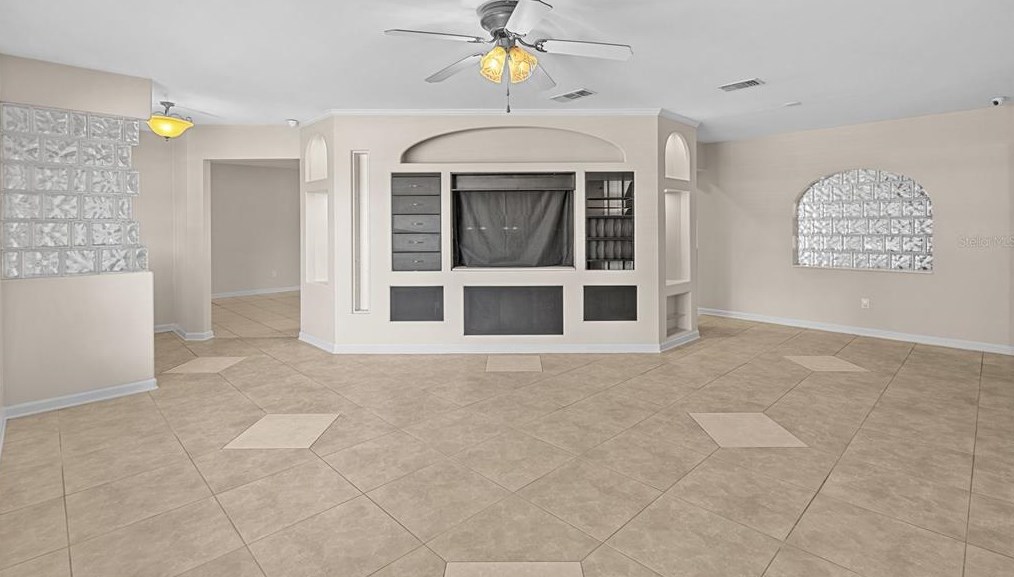 2206 Cornell Dr, Riverview FL  33578-4204 exterior