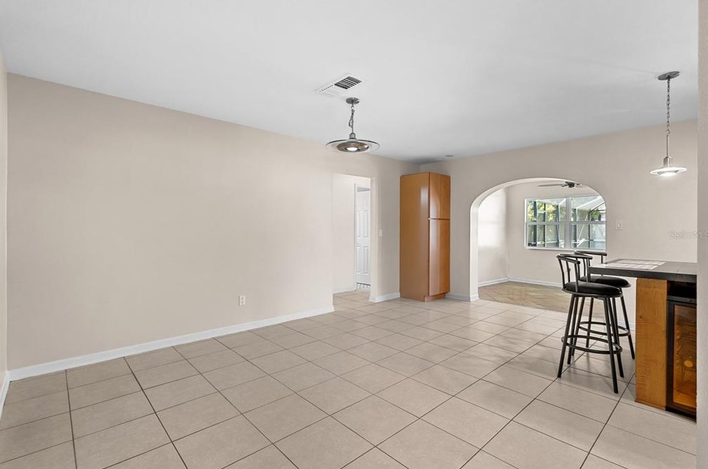 2206 Cornell Dr, Riverview FL  33578-4233 exterior