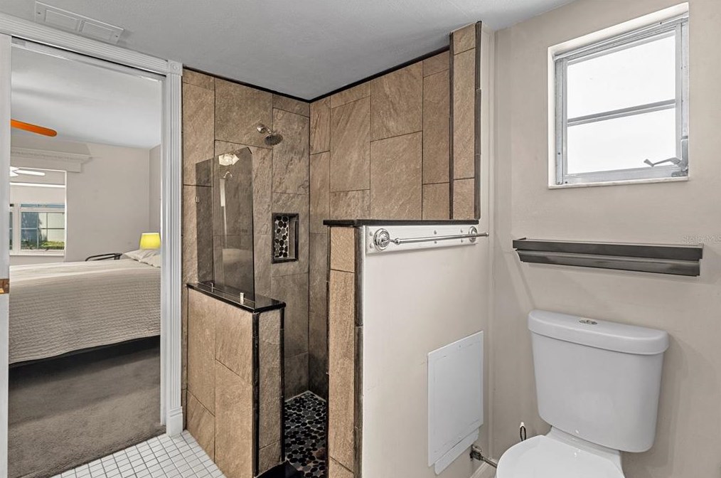 2206 Cornell Dr, Riverview FL  33578-4233 exterior