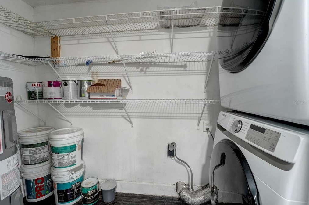 4425 Wallace Ave, Tampa FL 33611-5640 exterior