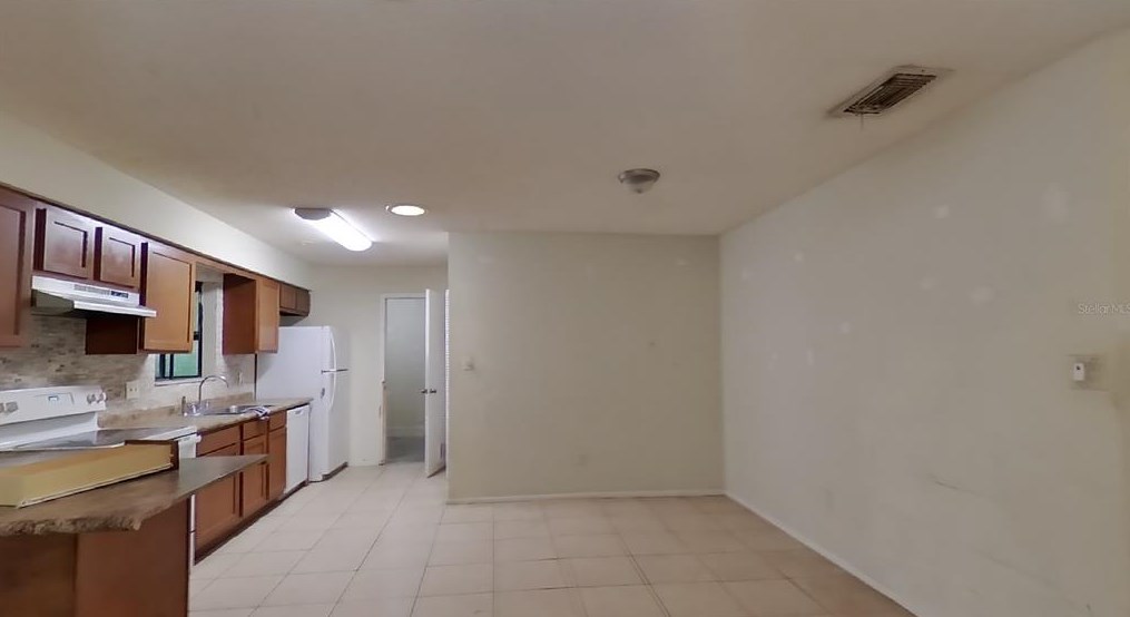 574 Sean Ct, Apopka FL  32712-3560 exterior