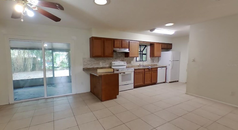 574 Sean Ct, Apopka FL  32712-3560 exterior
