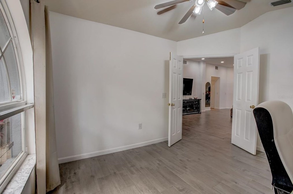 10727 Deepbrook Dr, Riverview FL  33569-8725 exterior