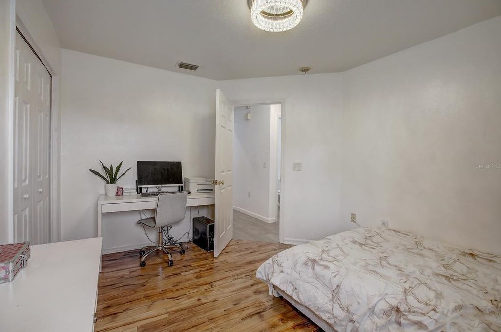 10727 Deepbrook Dr, Riverview FL  33569-8725 exterior