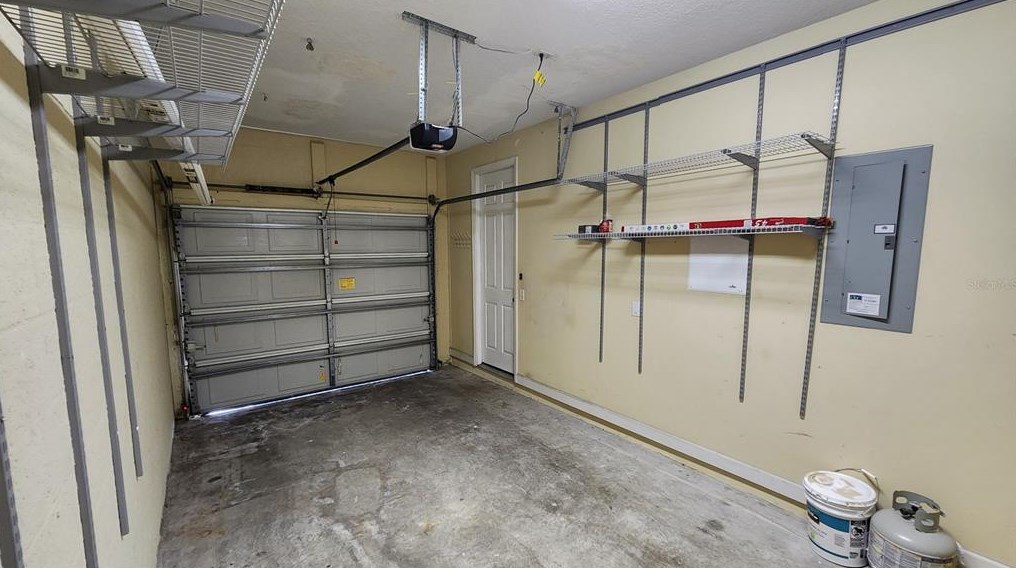 410 Albany Ave, Tampa FL 33606-4315 exterior