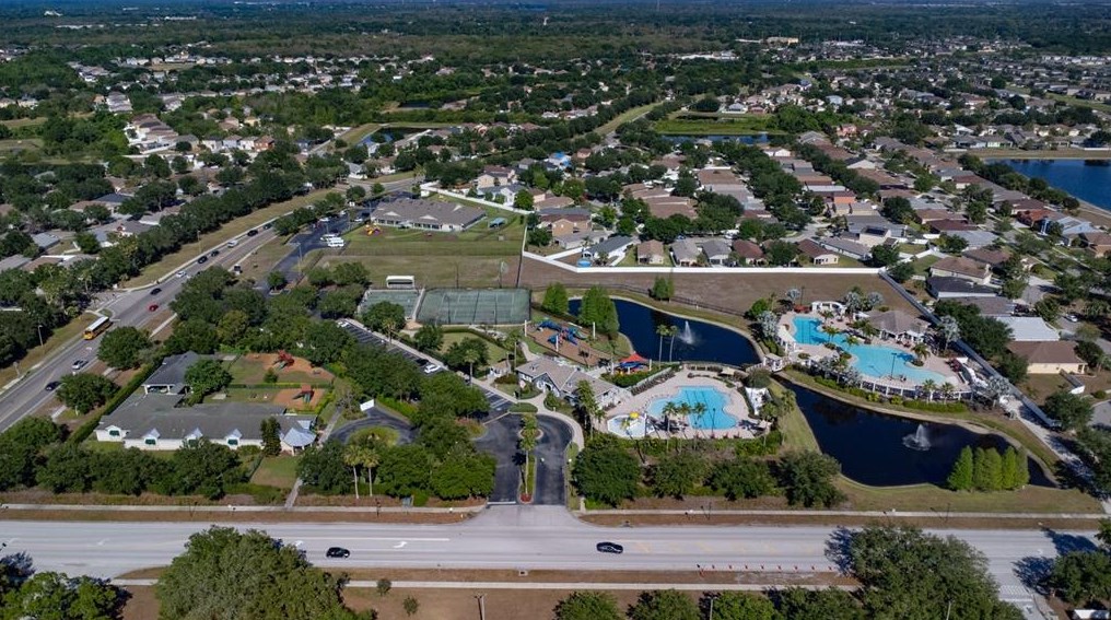 11429 Laurel Brook Ct, Riverview FL  33569-2021 exterior