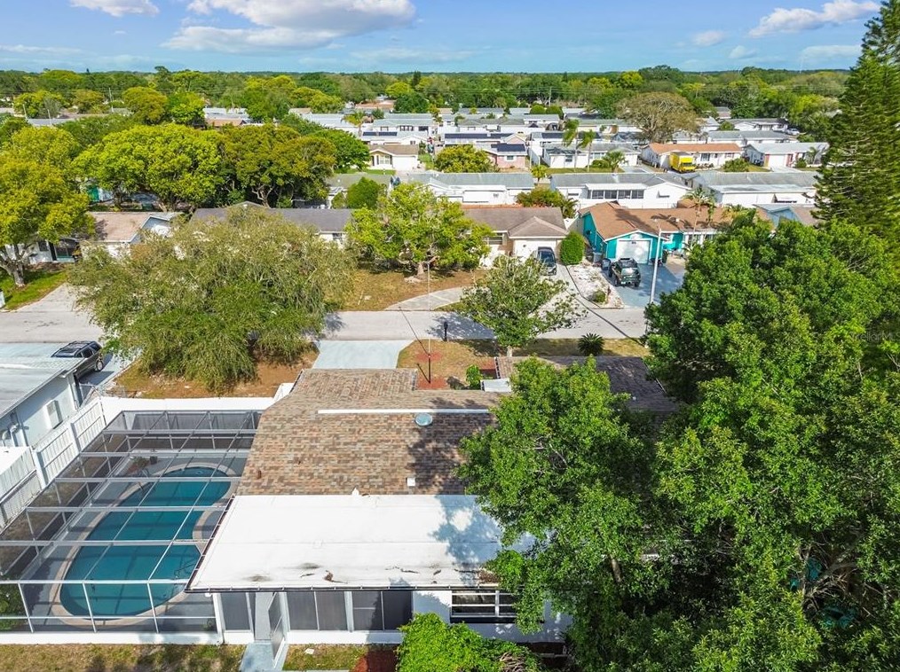 11211 Meadow Dr, Port Richey FL  34668-2320 exterior