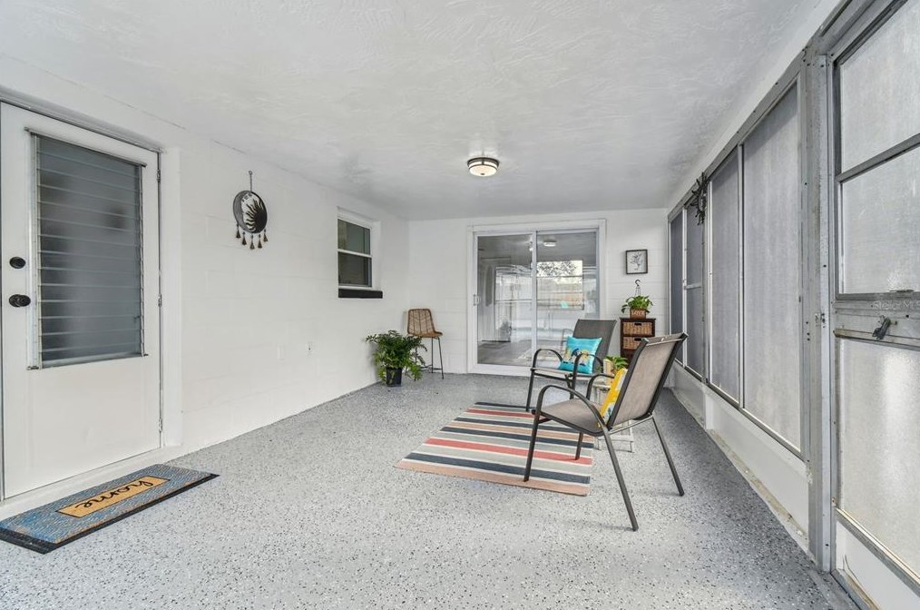 11211 Meadow Dr, Port Richey FL  34668-2320 exterior