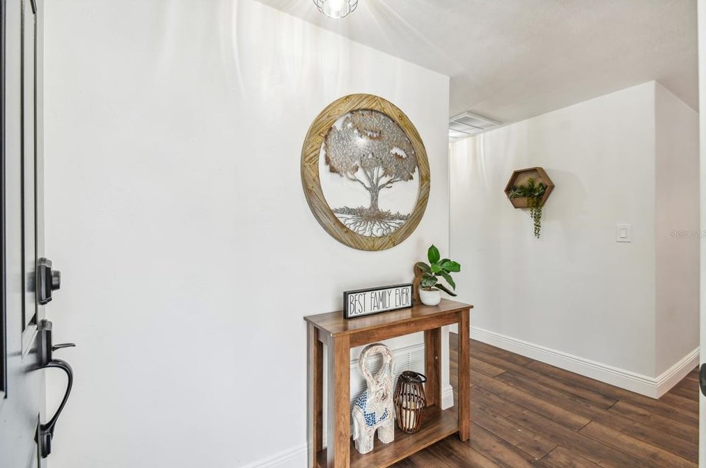 11211 Meadow Dr, Port Richey FL  34668-2320 exterior