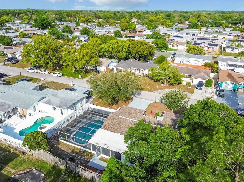 11211 Meadow Dr, Port Richey FL  34668-2320 exterior