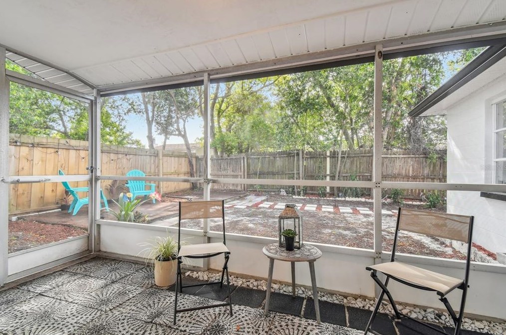 11211 Meadow Dr, Port Richey FL  34668-2320 exterior