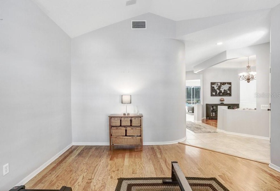 4943 Ebensburg Dr, Tampa FL  33647-1383 exterior