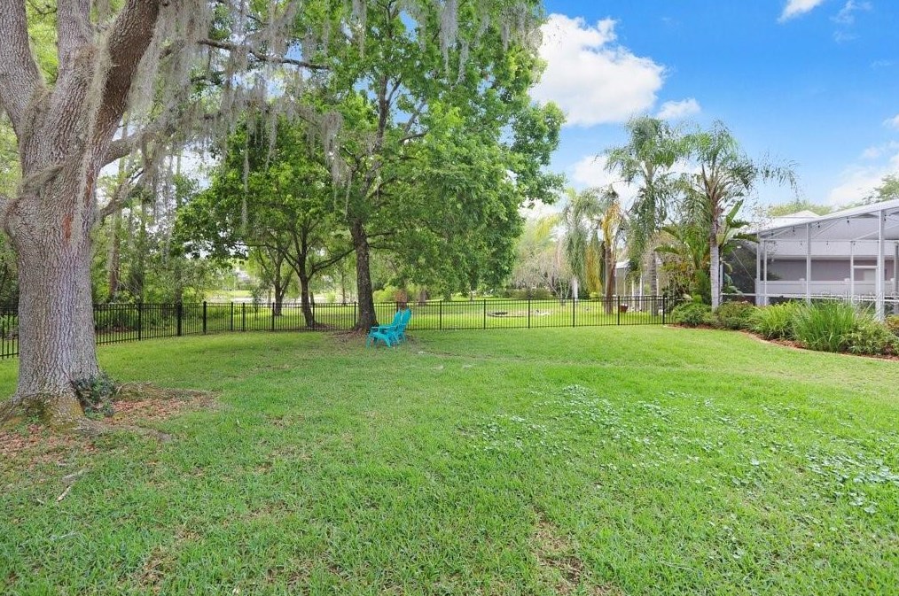 4943 Ebensburg Dr, Tampa FL  33647-1383 exterior