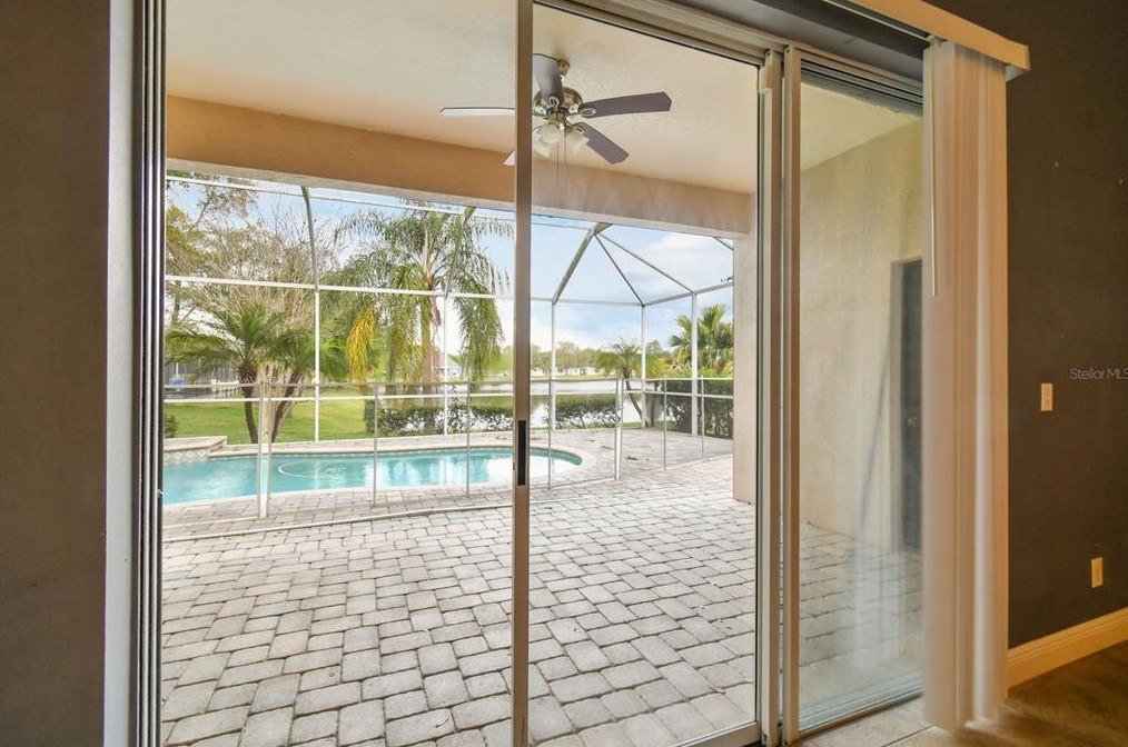 11806 Summer Spg Dr, Riverview FL 33579-4074 exterior