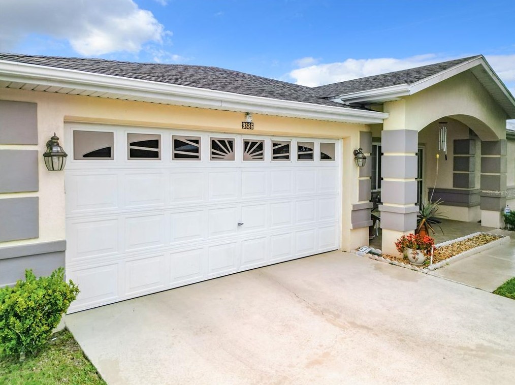 9886 62nd Terrace Rd, Ocala FL  34472-8669 exterior