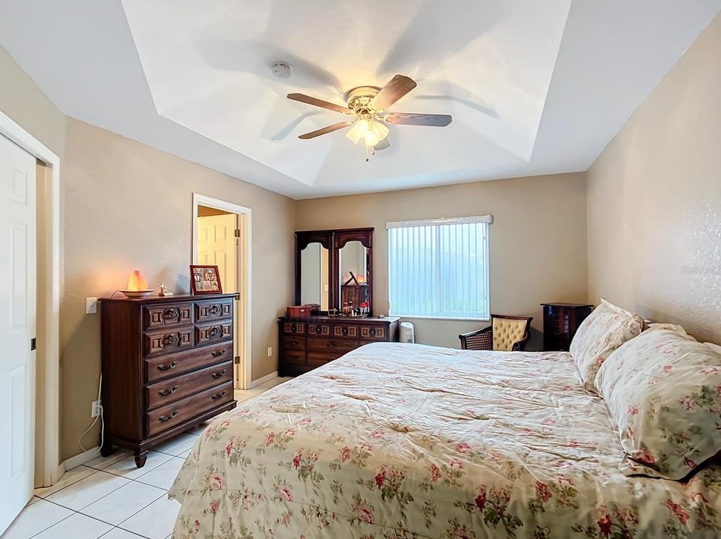 9886 62nd Terrace Rd, Ocala FL  34472-8669 exterior